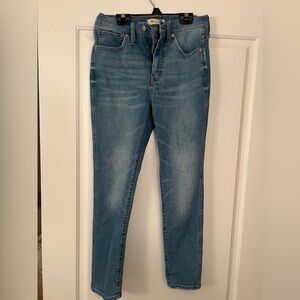 Madewell 10” High Rise Skinny Crop Jean